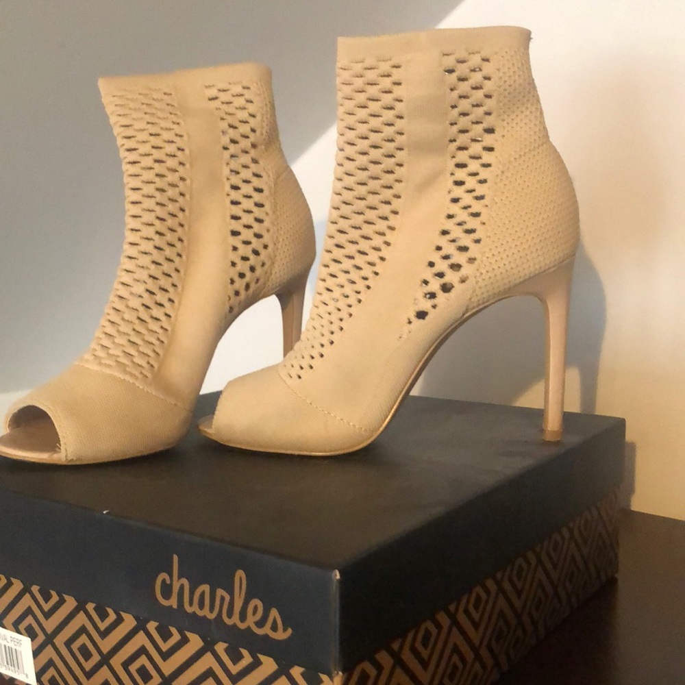 Charles David cloth peep toe booties
